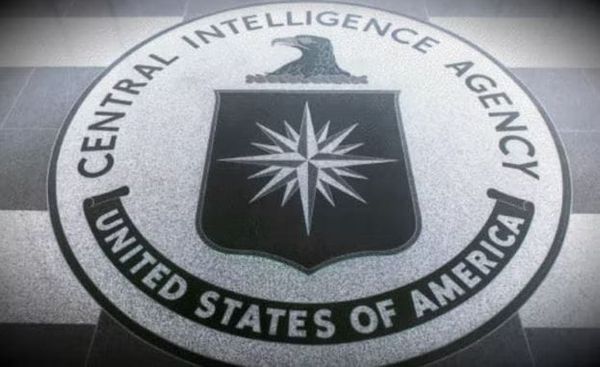 Selon un nouveau rapport, la CIA planifie des « révolutions de couleur » dans le monde, par GT
