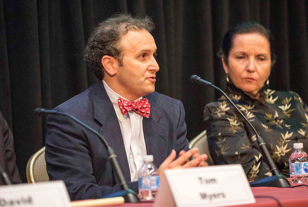 Face au Congrès, un professeur de Harvard affiche son scepticisme sur les vaccins Covid