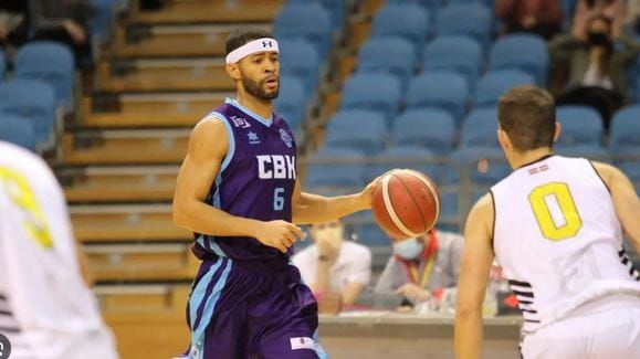 Décès tragique du basketteur pro Cabrera Adames, après vaccination Pfizer