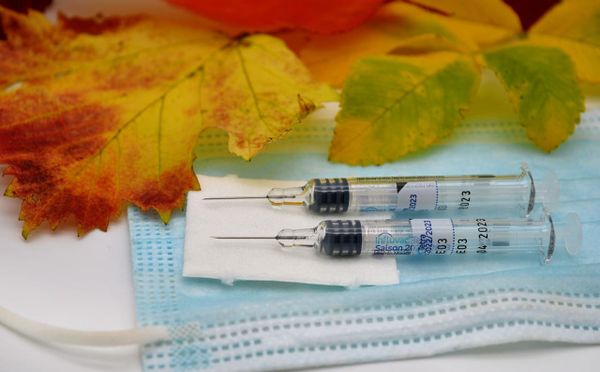 Le vaccin ARN combiné grippe-Covid, un nouveau filon pour Moderna