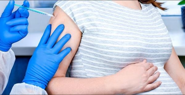 Vaccination des femmes enceintes : le mensonge continue