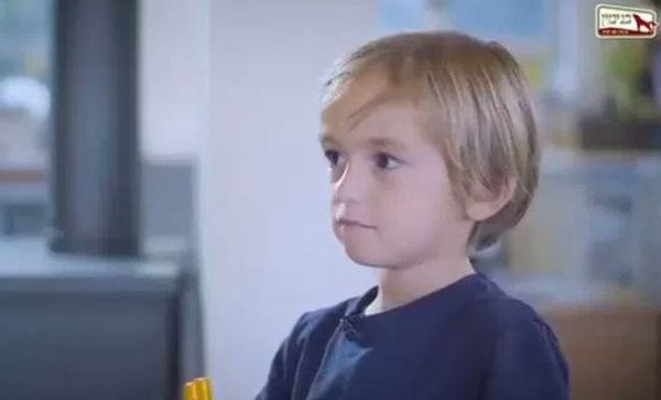 Israël : décès inquiétant de Jonatan Erlichman, visage connu de la vaccination enfantine