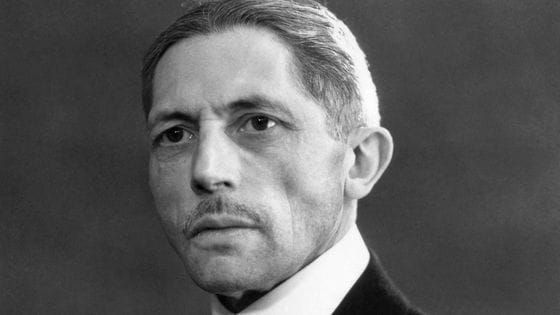 Jacques Bainville (1920): « Le sionisme, admirable moyen de réunir tout  l’Islam contre l’Occident »