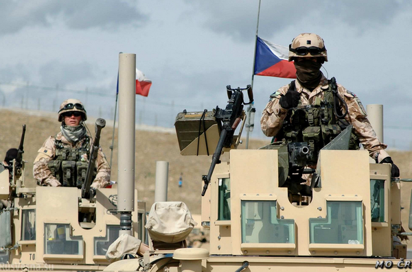 Prague veut une grande guerre en Europe ! par Mikhaïl Zoubov