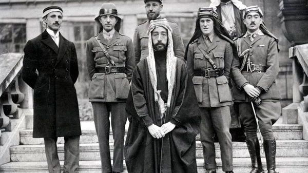 Hindi : « une menace islamiste forgée depuis le début par les loges anglo-saxonnes »