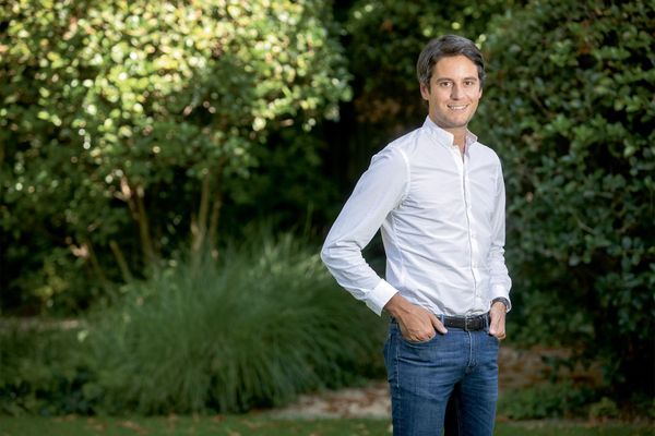 Gabriel Attal est-il politiquement creux comme une calebasse ? Des témoignages accablants