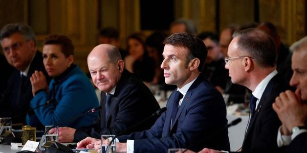 Le calcul russophobe de Macron pour se maintenir au pouvoir