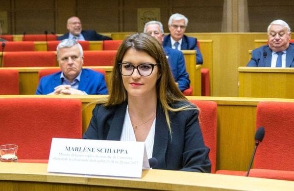 Marlène Schiappa a-t-elle organisé l’infiltration cognitive contre les non-vax ?