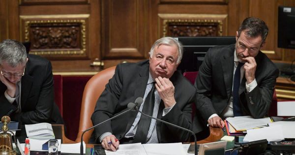 Avortement, docilité du Sénat et sextape…