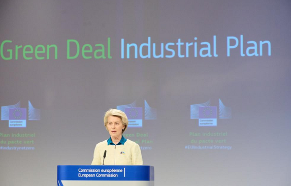 Avec le tournant climatique, Bruxelles sert surtout le lobby nucléaire, par Ulrike Reisner