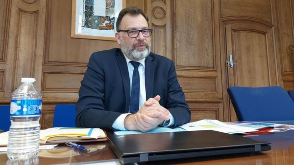 Quand le Préfet de l’Aisne, Thomas Campeaux, décide que la liberté est une valeur d’extrême droite