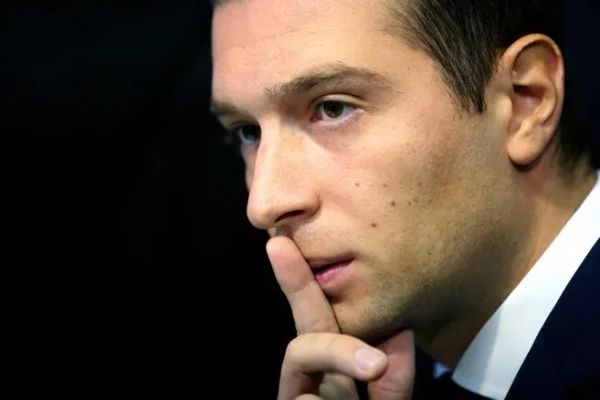 Législatives: les sondeurs observent une stabilité des intentions de vote