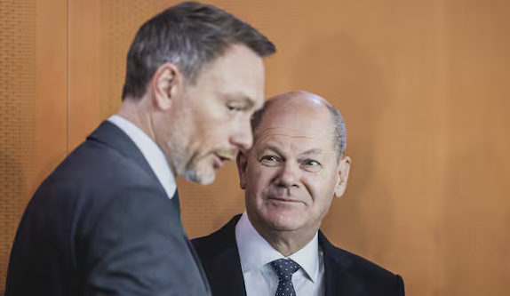 2 461,4 milliards d’euros de dettes : quel avenir pour l’Allemagne ? par Ulrike Reisner