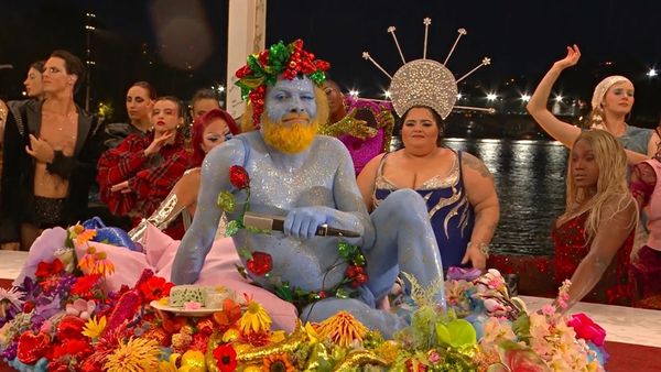 Ouverture des JO: Macron réconcilie involontairement  chrétiens et musulmans