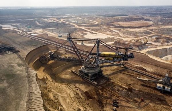 Le dépeçage de l’économie ukrainienne par les puissances étrangères va-t-il retarder la paix?