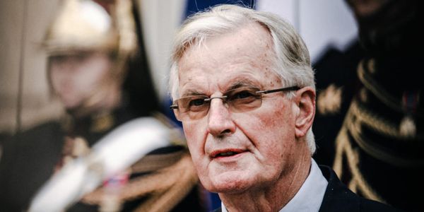 Comment le budget de Barnier et l’avenir de votre patrimoine se jouent désormais à la roulette russe…