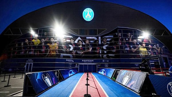 Le prince déchu par la Diva de Paris, par Michel Goldstein