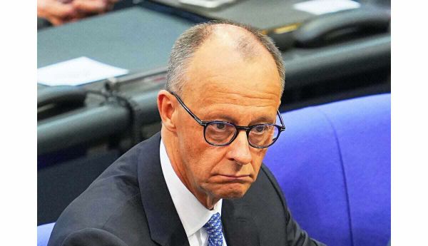 « Ne serait-il pas plus simple pour le gouvernement de dissoudre le peuple et d’en élire un autre? » (Bertolt Brecht)