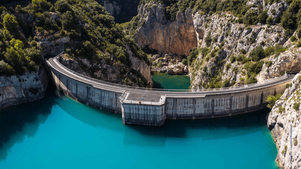 Comment l’UE empêche la baisse du prix de l’électricité en France
