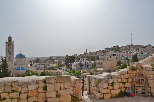 La plus ancienne communauté chrétienne de Palestine (Taybeh) est menacée d’extinction par des colons israéliens