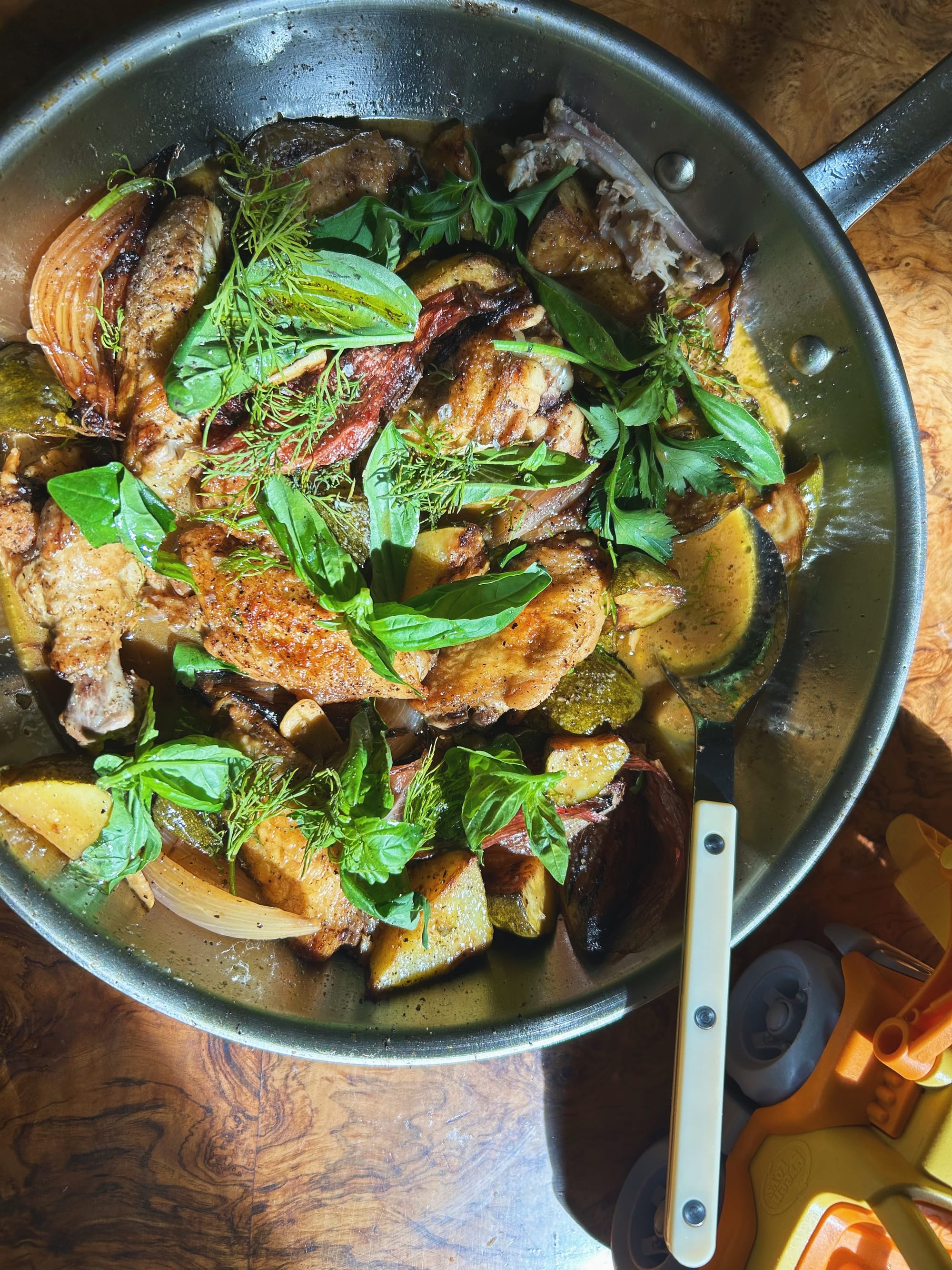 Vinegar-Braised Chicken Wings