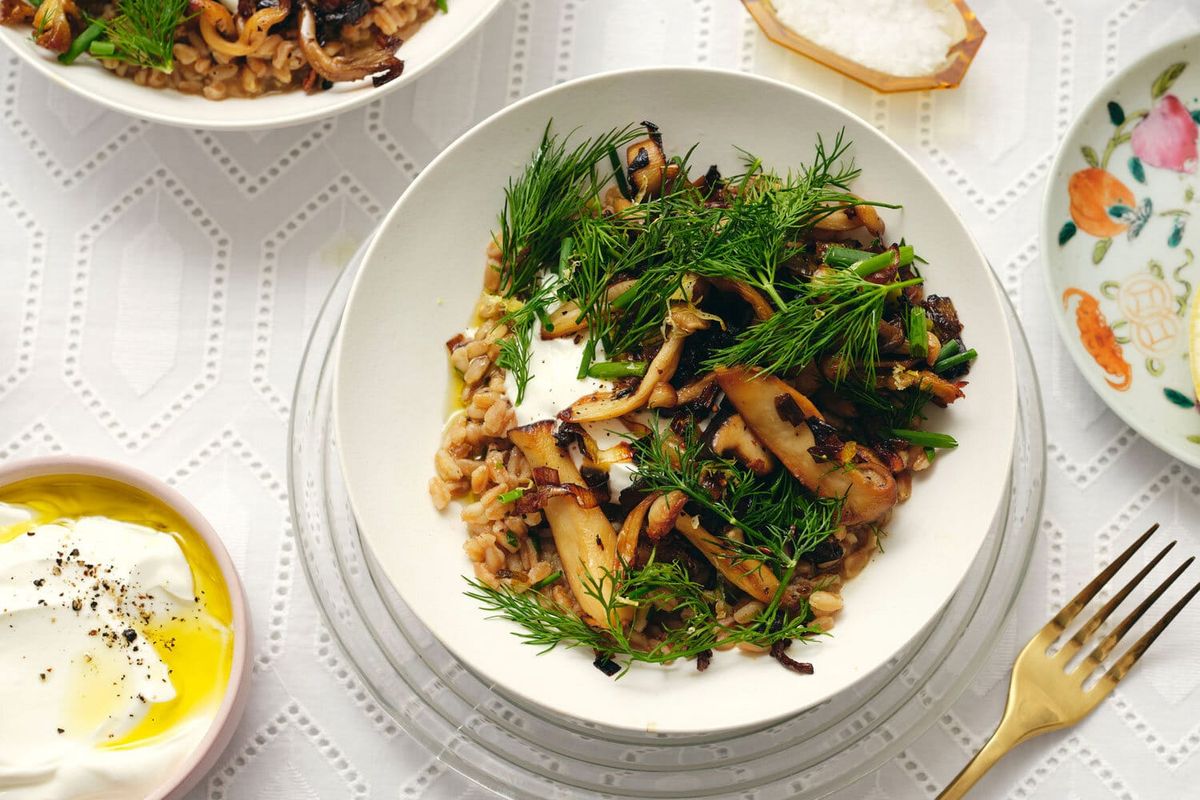 Creamy Farro With Crispy Mushrooms and Sour Cream