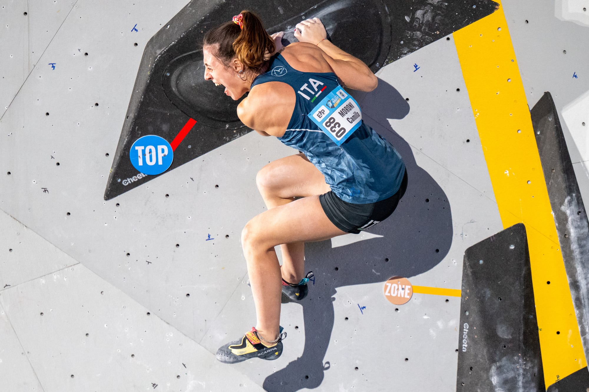 Camila Moroni celebrating her top of Boulder 3