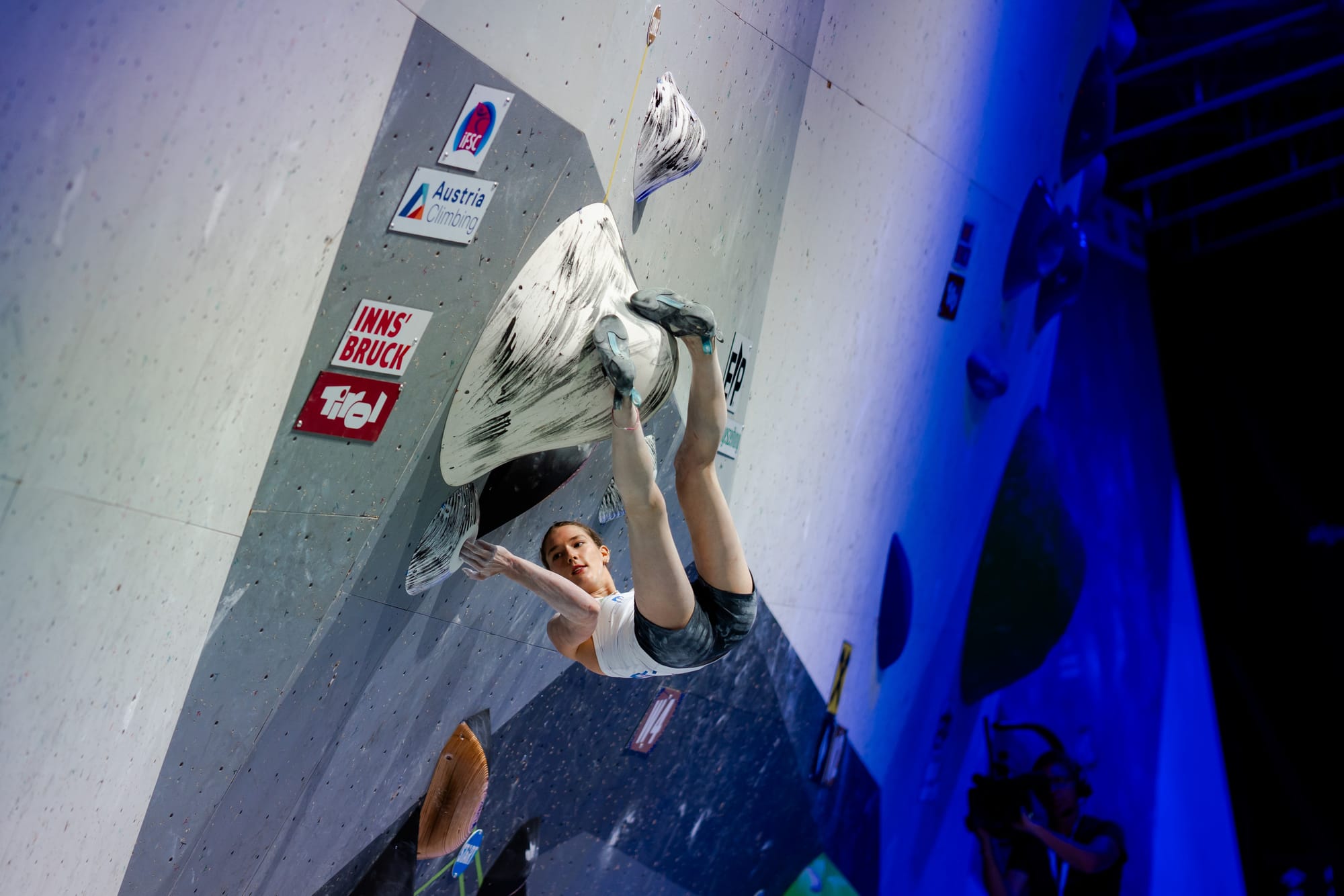 Jenny Buckley on Boulder 4 of the Innsbruck World Cup final 