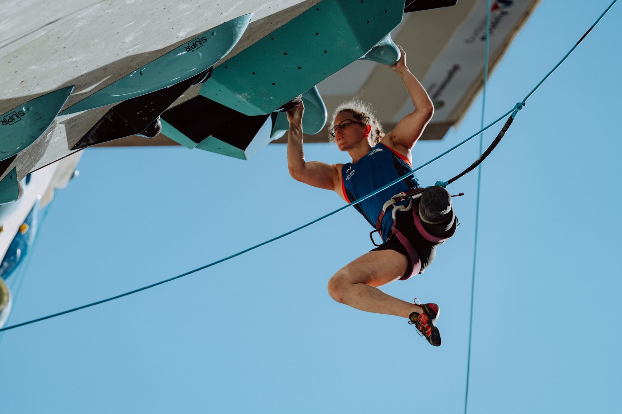 Lucie Jarrige climbing on the final route