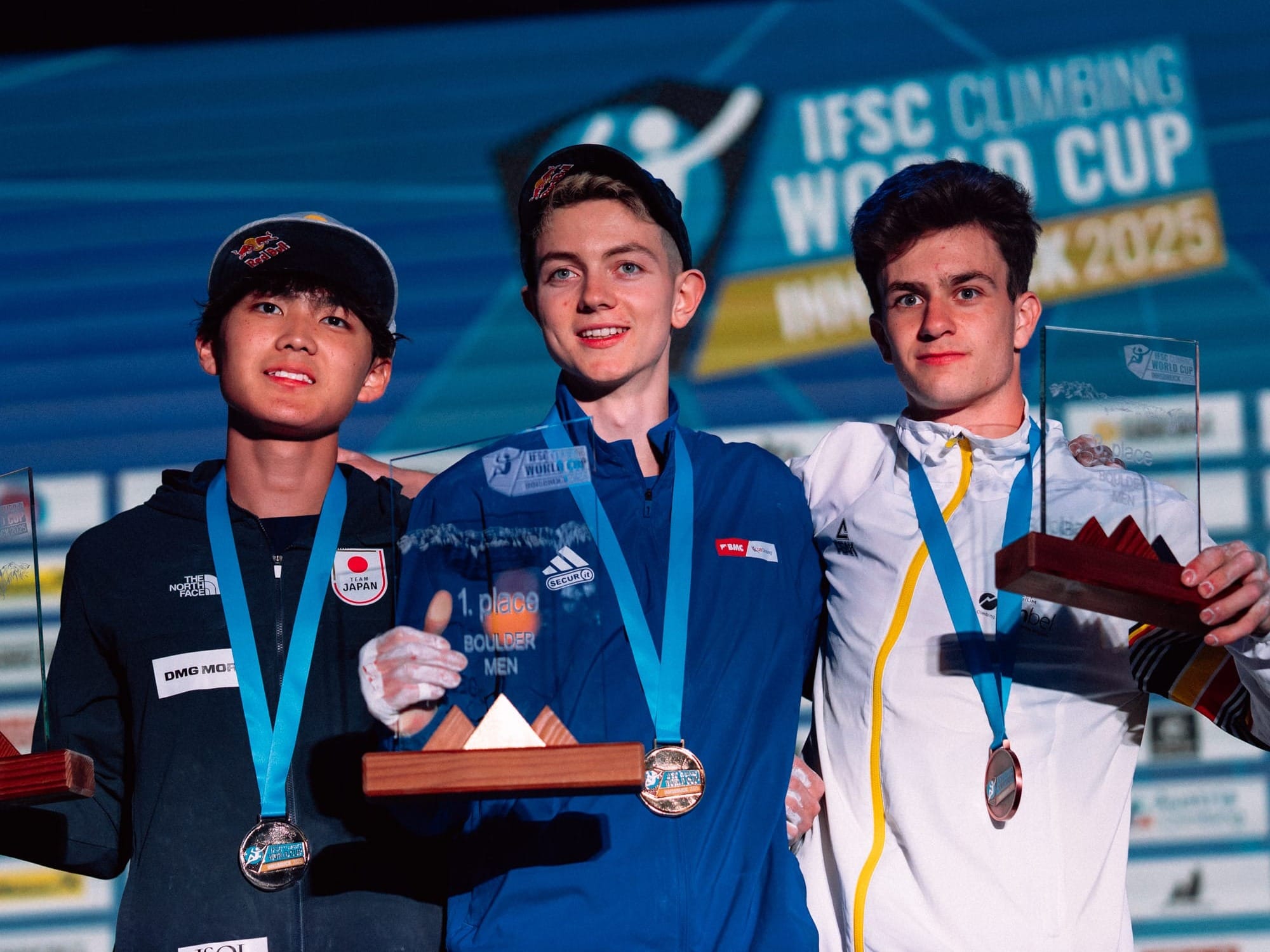 The men's podium in Innsbruck: Toby Roberts, Sorato Anraku, and Hannes Van Duysen