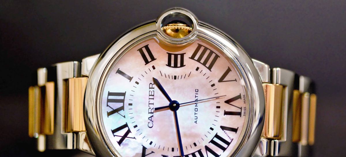 Cartier Ballon Bleu Pink MOP Dial | 001030 | WATCH REVIEWS | No. 7