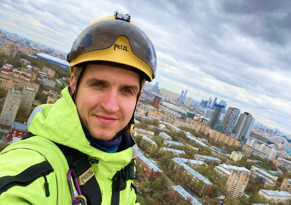 «Пейзажи с высоты и бодрость от экстрима»: как я стал промышленным альпинистом