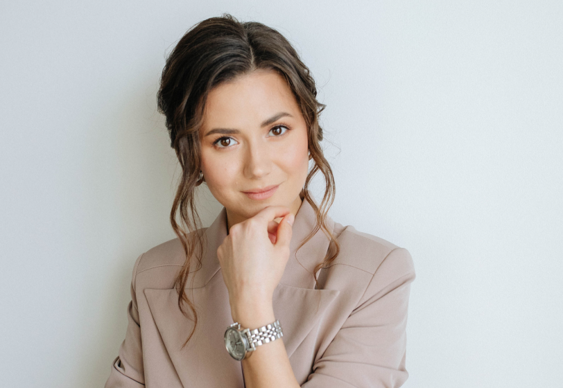 «После рабочего дня я плакала от боли»: история бизнес-коуча, который научился себя хвалить