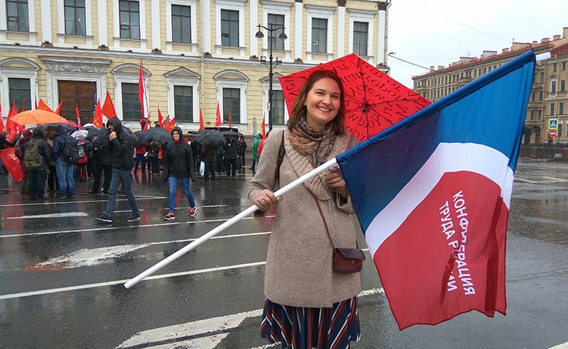 «Киноработники фактически за рамками трудового кодекса»: почему сценаристы в Голливуде активно борются за свои права, а в России — нет