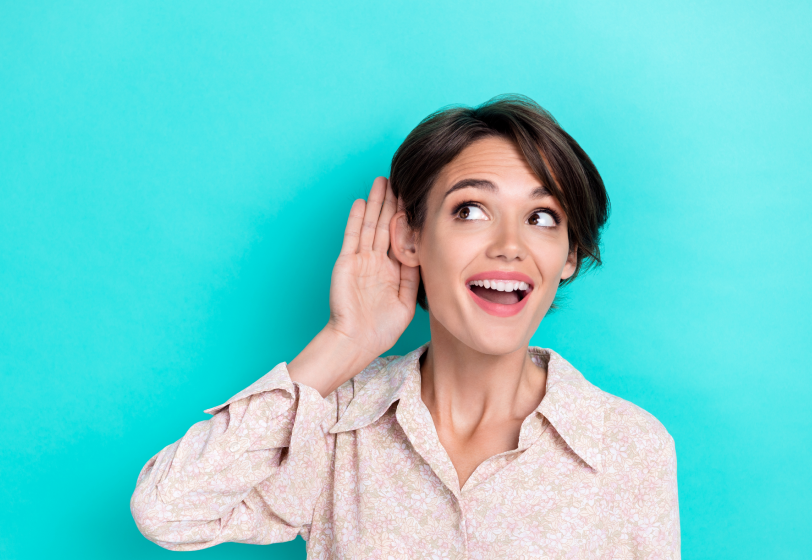 Как руководителю остановить сплетни в коллективе