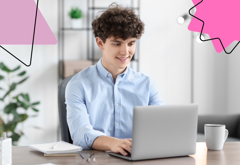 Подростки в России стали чаще работать