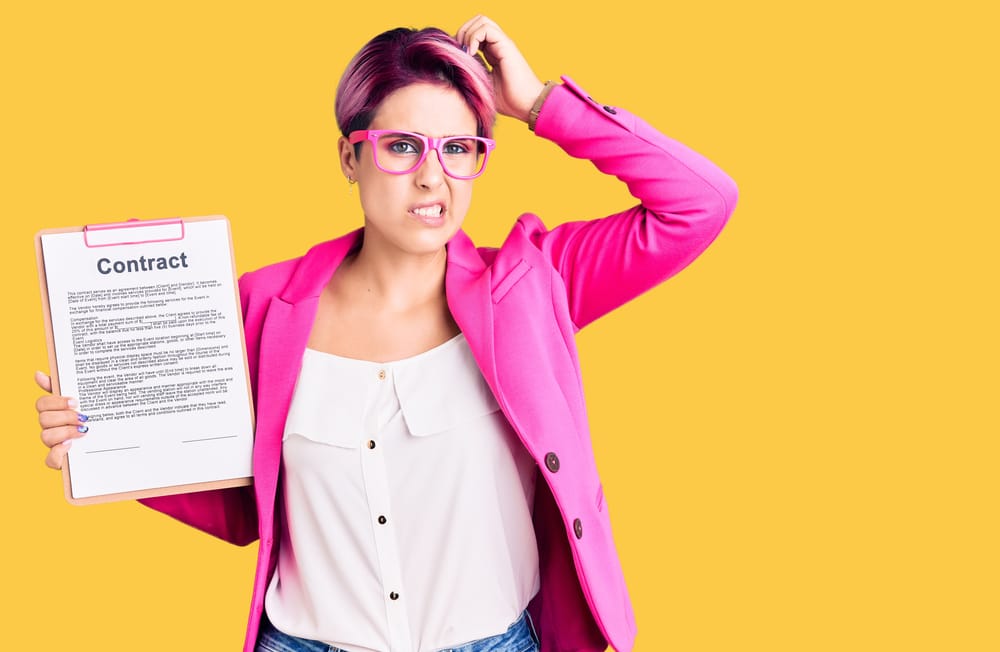 Что делать, если кандидат не хочет работать по трудовому договору