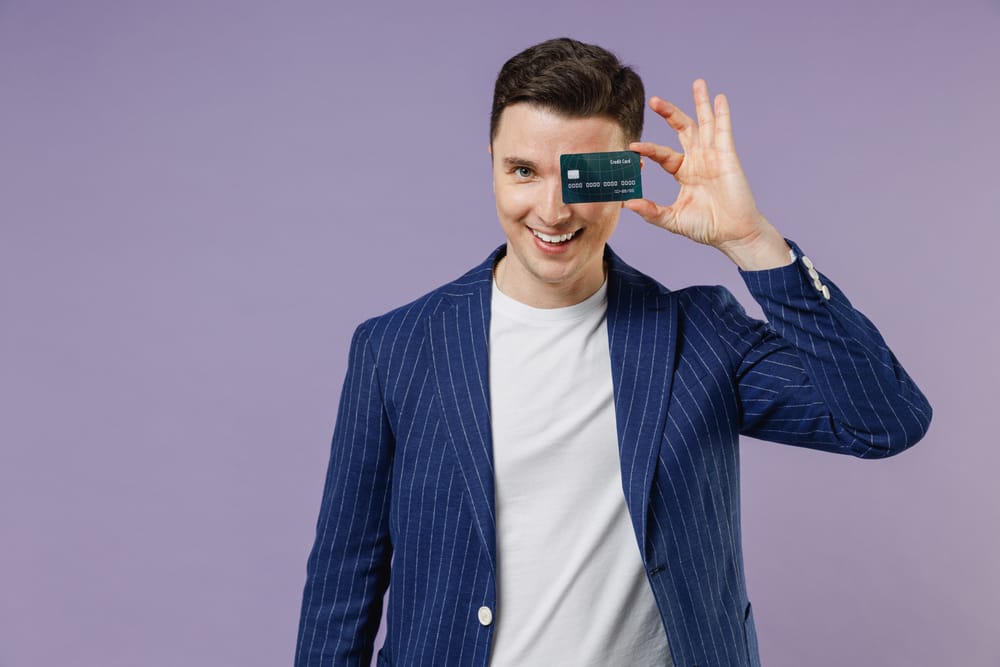 Компенсация за личные вещи на работе: как получить выплаты от работодателя