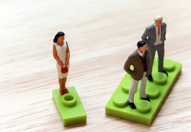 У вас точно нет дискриминации в коллективе? Кейсы скрытого неравенства на работе