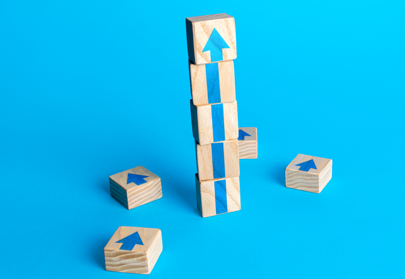 Стратегия будущего: как молодой аналитик строит карьеру в НПФ и копит финансовую подушку на перспективу