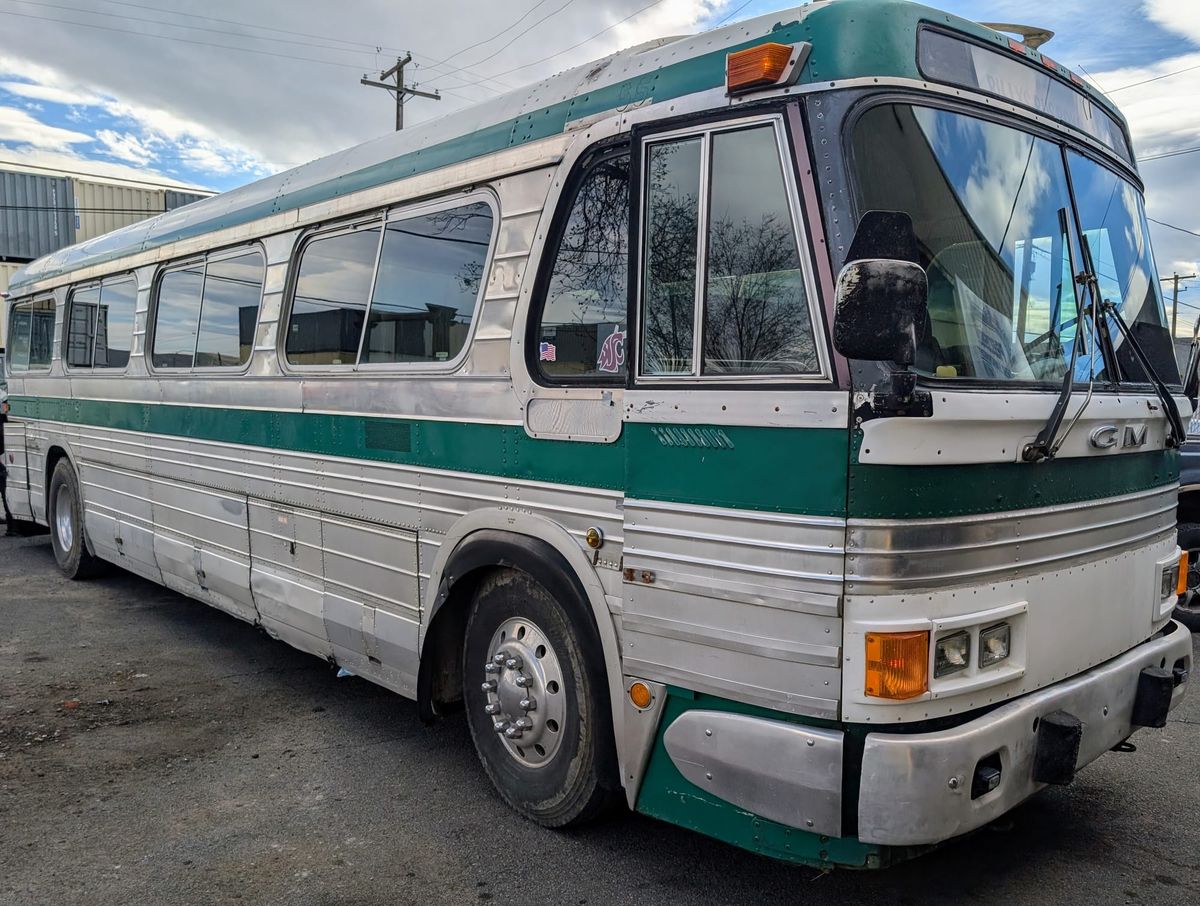 About The Moose Bus