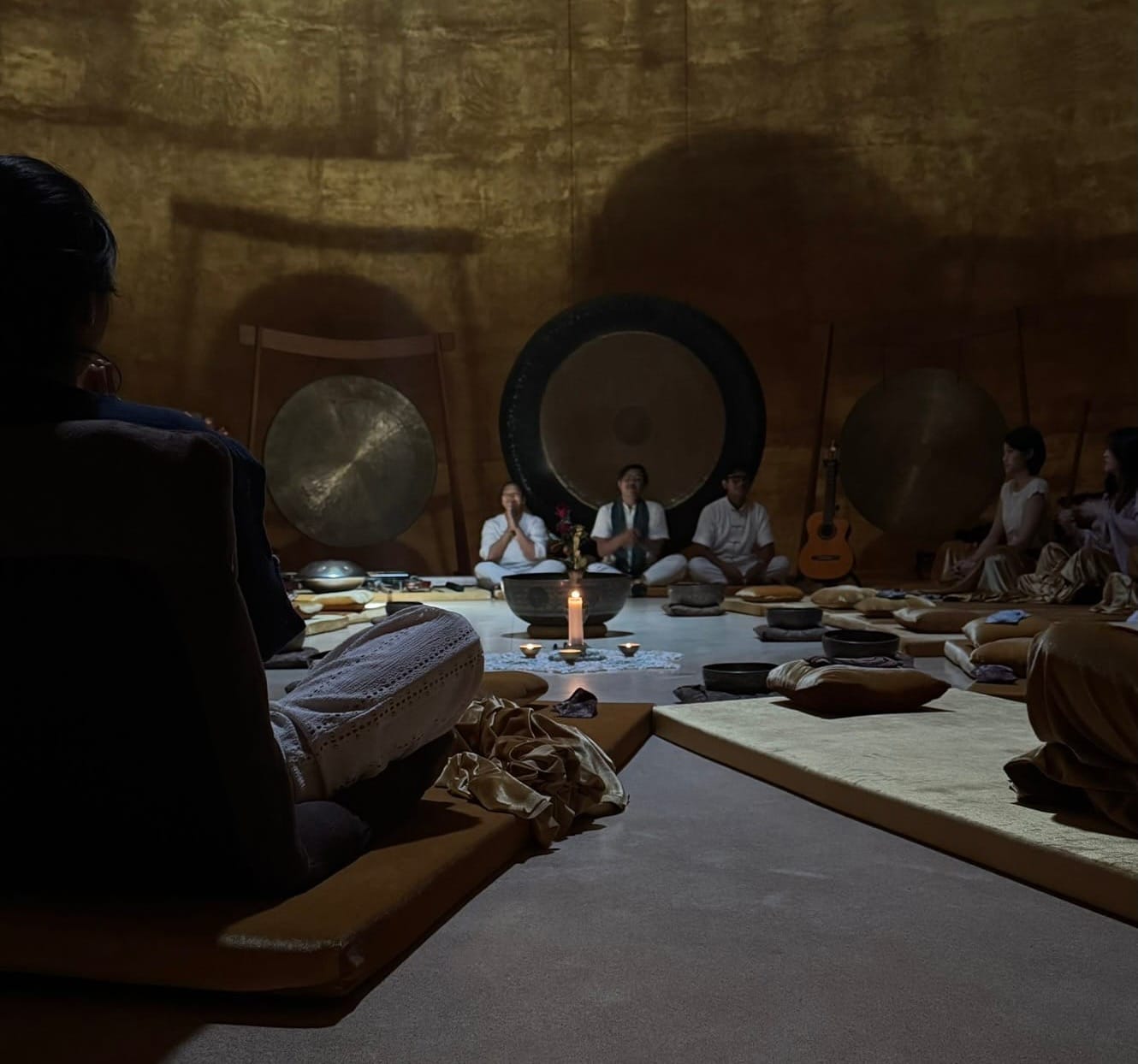 Sound healing 因為在烏布沒有拍照，所以放一個也是類似自主練習呼吸的聲音療法。圖片 Trestin