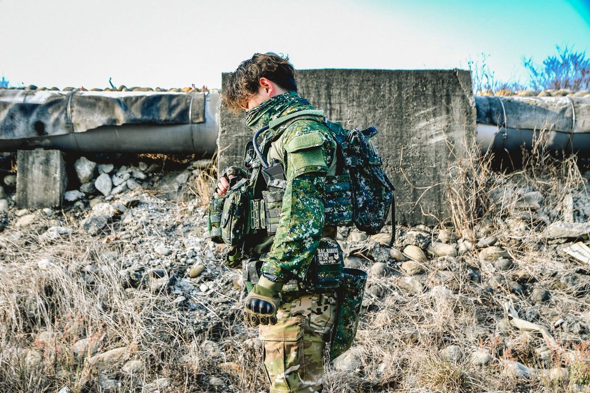 軍用戰術水袋包選購指南｜5 款傲骨實戰型水袋包一次了解 傲骨戰術裝備屋