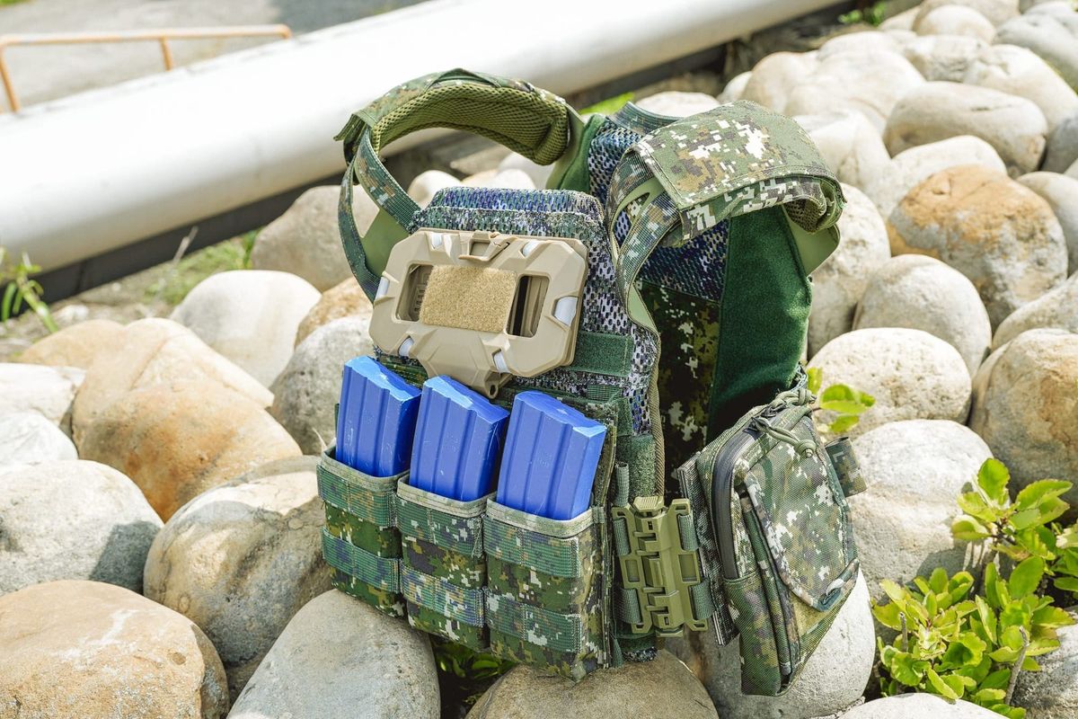 涉水突擊專用：快乾、快排、快脫水際版 JPC 三大特點