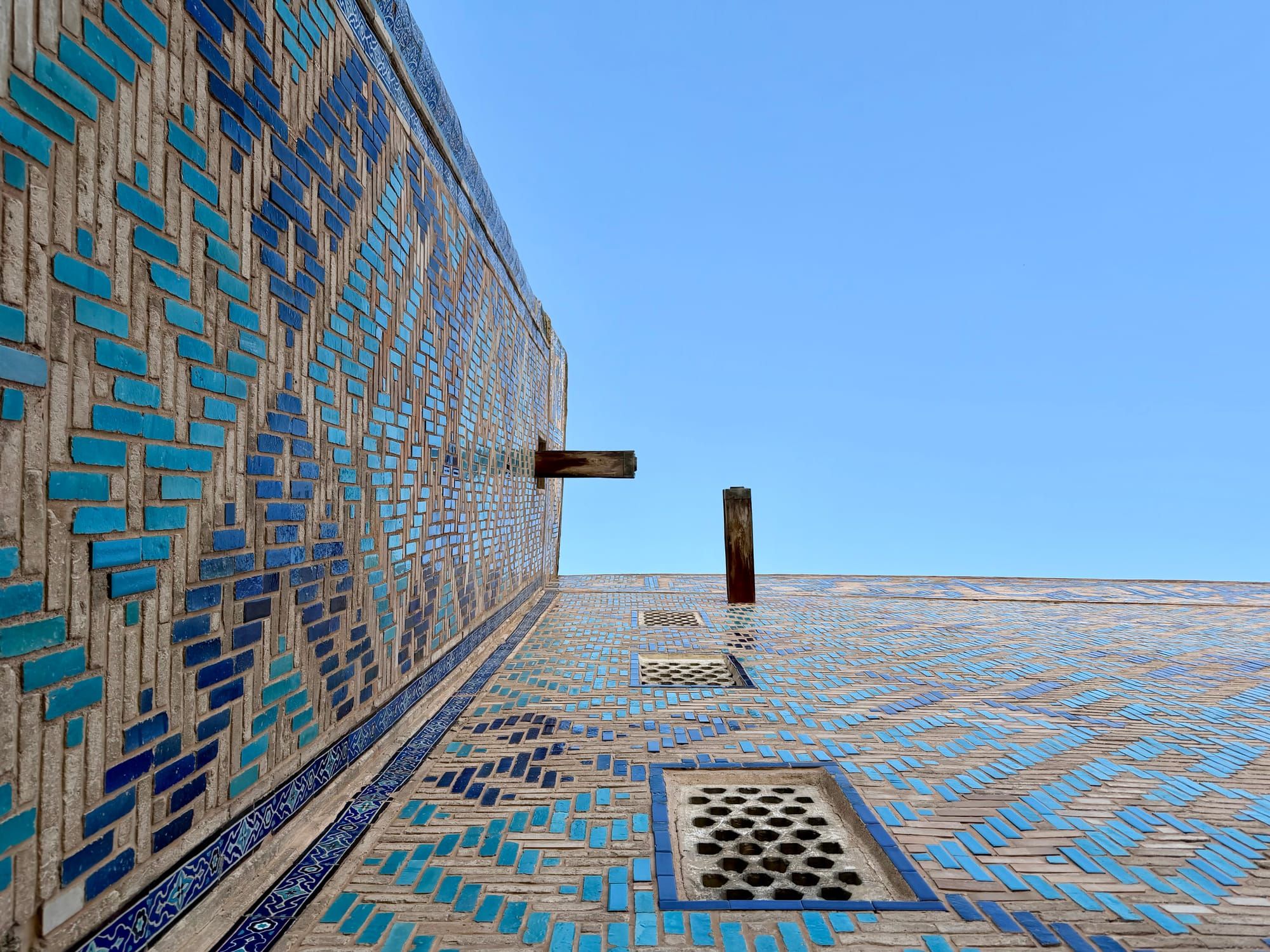 IcelandAir Wants To Pay You $50k for Your Bad Photos