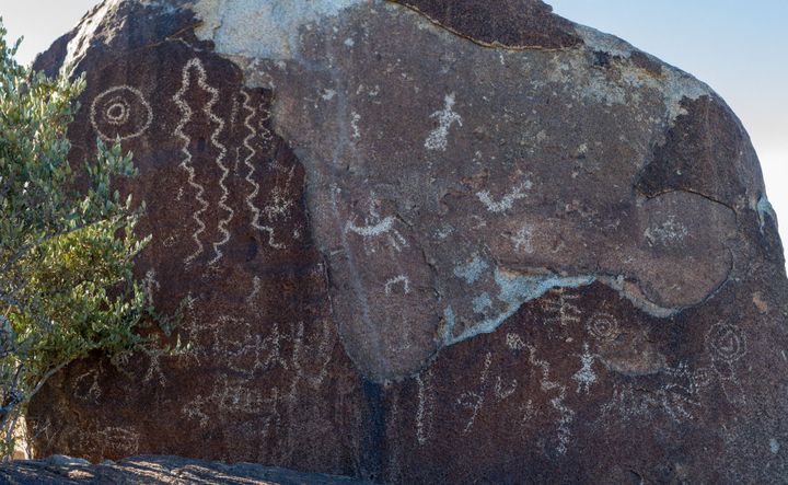Cowboy Petroglyphs (Joshua Tree)