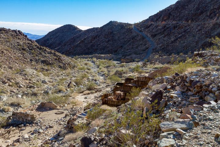 Los Angeles and Brooklyn Mines