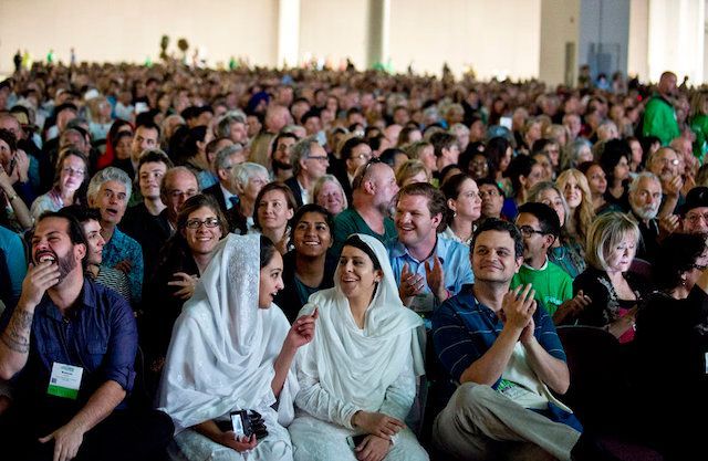 Celebrating unity and diversity: Parliament of the World’s Religions hosts spectacular parade of Faiths