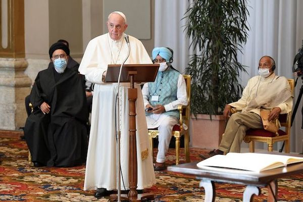 ‘Future generations will never forgive us’: Pope Francis and 40 faith leaders issue urgent call to combat climate change
