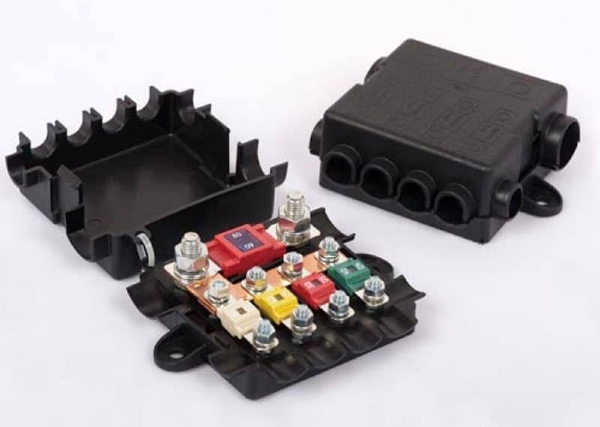 What is a busbar fuse holder